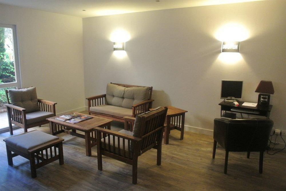 H Hotel อิแยร์ ภายนอก รูปภาพ